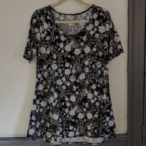 LulaRoe Floral Perfect Tee